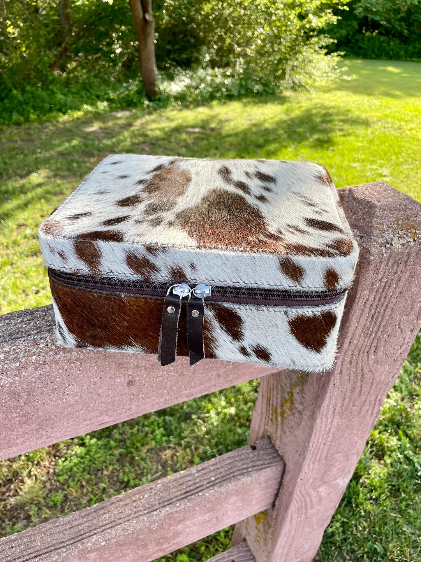 Cowhide jewelry box